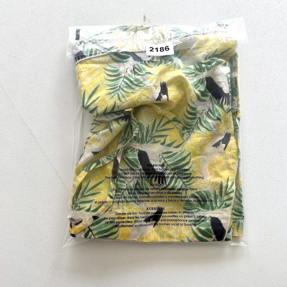 Mahogany Pelican Shorts Women's Large Yellow Tropical Toucan Drawstring NWT - Picture 8 of 8